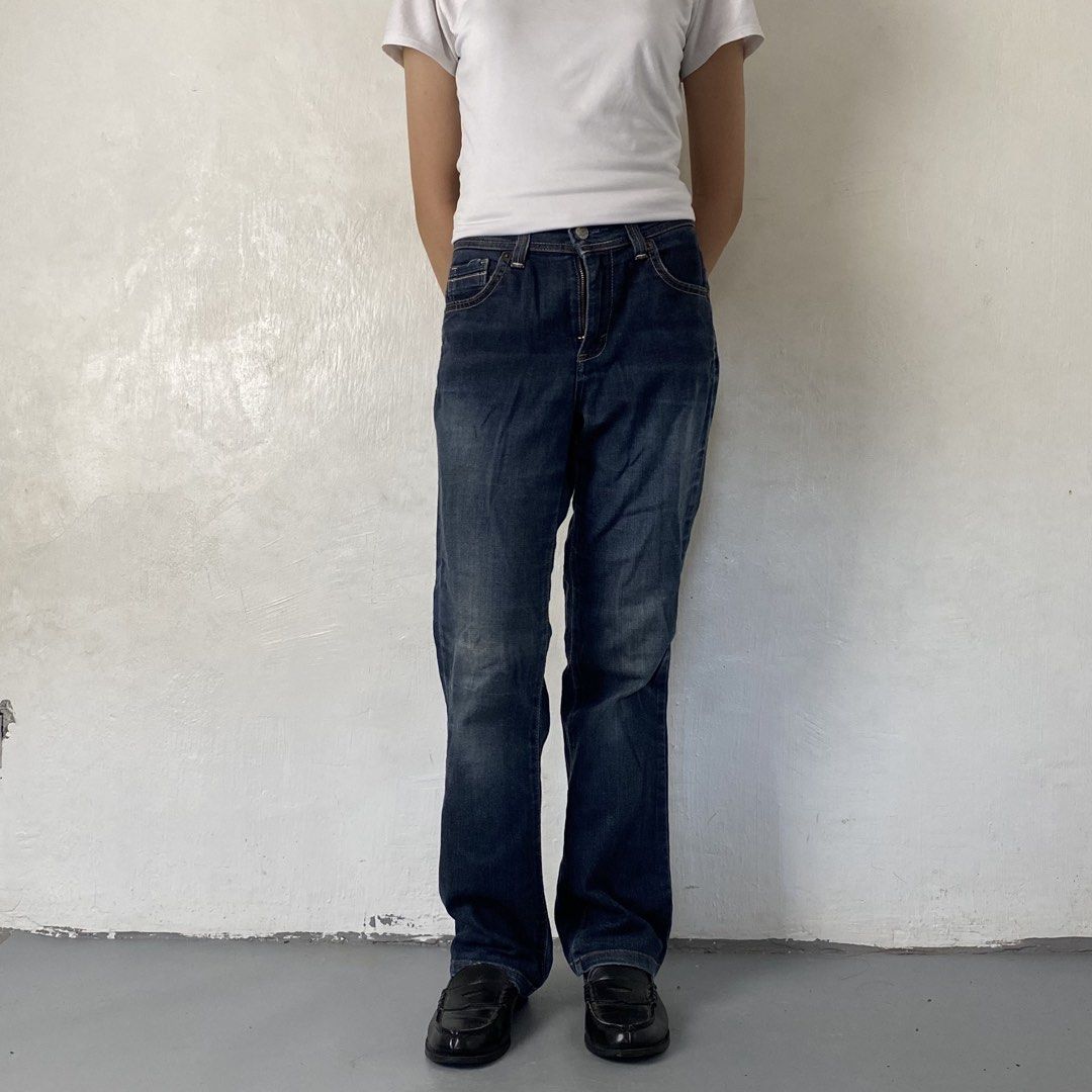 Edwin 👖| Dark Blue Fitted Jeans (Category: Jeans) located in Bulacan. Submitted by orc.ph (Listing ID 1461637754, Image 2). Description: Edwin 👖| Dark Blue Fitted Jeans Material Used: Cotton - Dark Blue - Belt Loop Attached - Multi Pockets - Zipper and Button Closure - Fitted - Straight Cut Jeans - Casual - Semi Formal - Formal - Streetwear -Size: M -Waistline: 25" -Length: 37" -Thighs: 10" -Leg Opening: 7.5" -Rise: 9.5" Model: ‘’5’0, 38kg, Wai