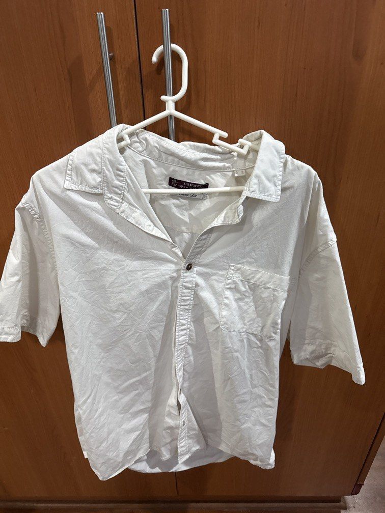 Esprit Mens White Button Down Polo (Category: Tshirts & Polo Shirts ) located in Quezon City. Submitted by skys_store (Listing ID 1461687692, Image 1). Description: Great Condition.