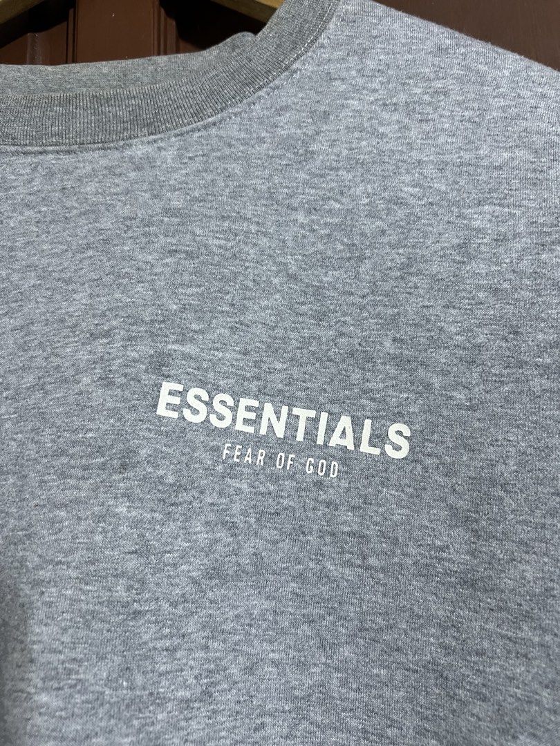Essentials Gray Pull Over Sweater (Category: Coats, Jackets and Outerwear) located in Manila. Submitted by thriftpoint99 (Listing ID 1461772199, Image 2). Description: 28x30 Need wash only Excellent condition.