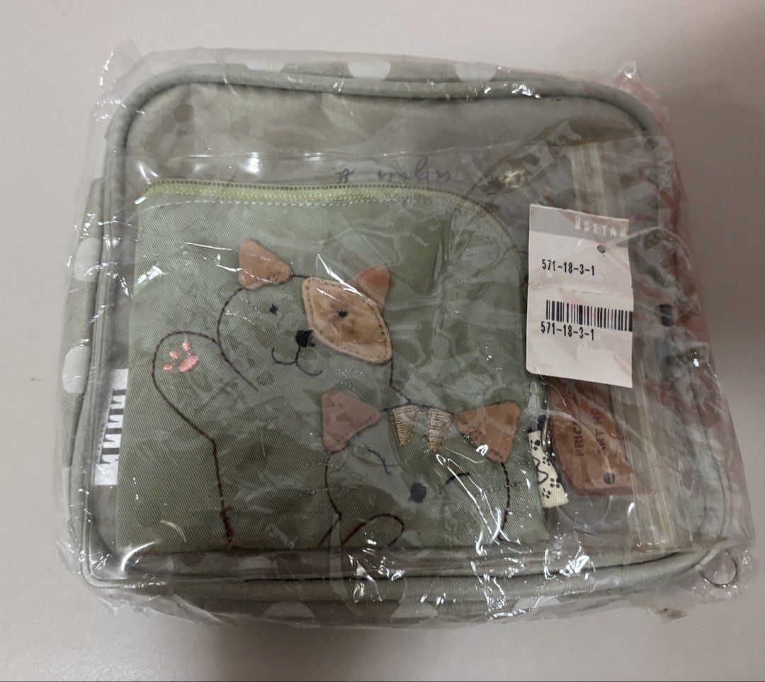 Everything Else (Category: Home Improvement Tools & Accessories) located in Singapore. Submitted by disney.favourite (Listing ID 1461794834, Image 2). Description: Most of items are new. Price varies . Start from $3.