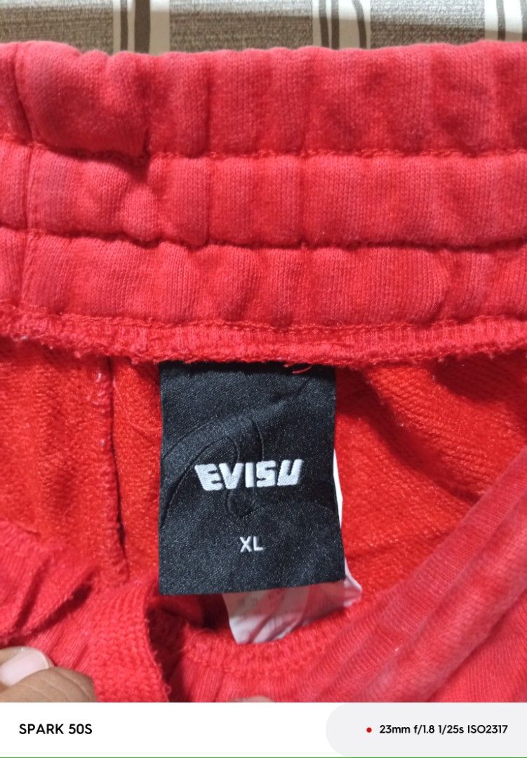 Evisu (Category: Shorts) located in Maria Aurora. Submitted by mr.gamarcha1928 (Listing ID 1461708877, Image 3). Description: evisu cotton heavy weight excellent condition xL.