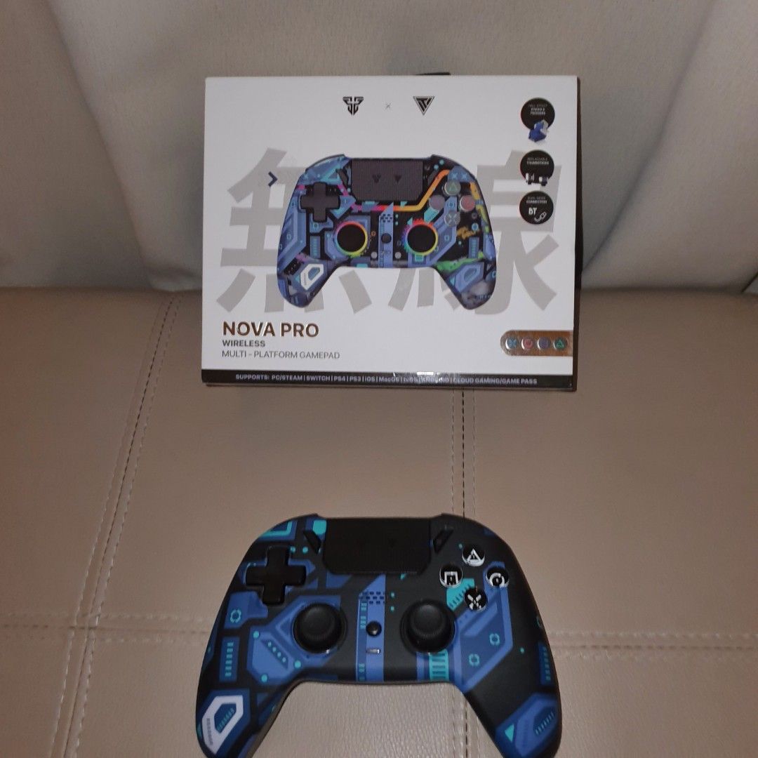 Fantech nova pro gaming controller pc mac ps4 ps3 dualshock (Category: Gardening Tools & Ornaments) located in Pasig City. Submitted by fasttech01 (Listing ID 1461702079, Image 1). Description: .