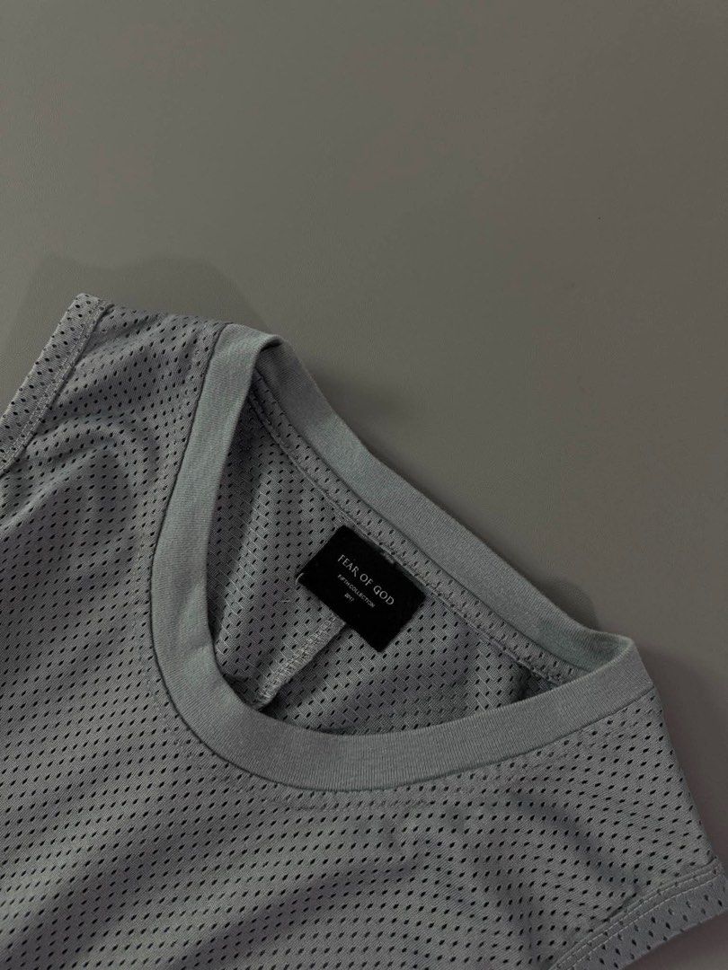 FEAR OF GOD (Category: Activewear) located in Guagua. Submitted by sweetboyy (Listing ID 1461580611, Image 3). Description: FEAR OF GOD EXCELLENT CONDITION / NO ISSUE SIZE MEDIUM ON TAG / DIMES L28 W21.