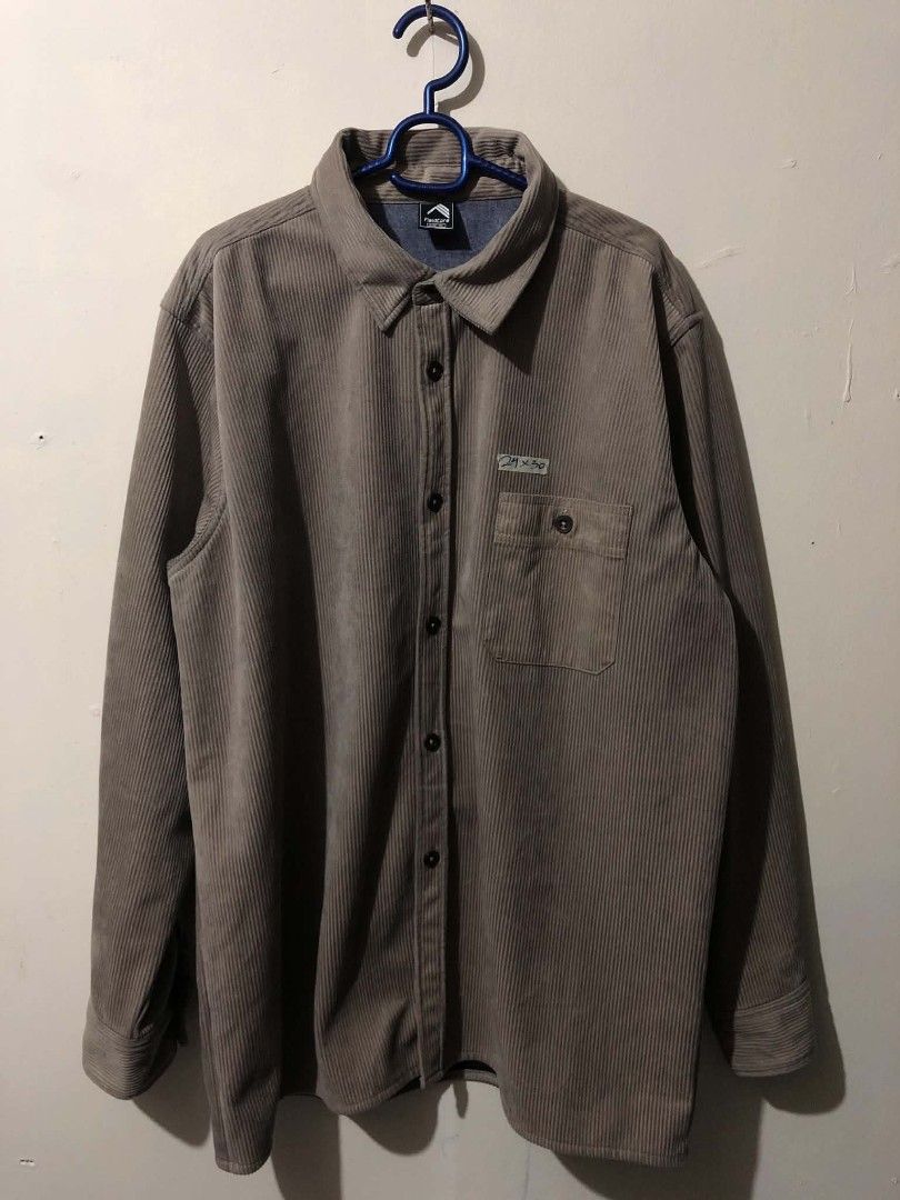Field Core Corduroy Polo Long Sleeves (Category: Tshirts & Polo Shirts ) located in Manila. Submitted by wildshark-33d3 (Listing ID 1461674412, Image 1). Description: Authentic Excellent condition 24 width 30 length No issue.