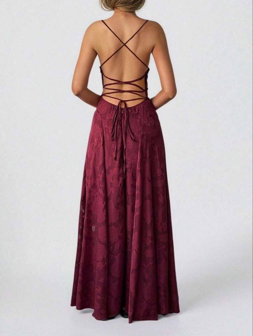 floral backless maxi dress (Category: Evening dresses & gowns) located in Manila. Submitted by thvazi (Listing ID 1461732326, Image 2). Description: used once only s on tag jnt/sdd.