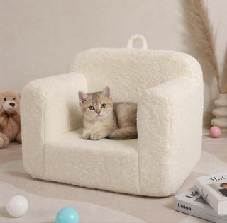 (Category: ) located in . Submitted by hautecouture90 (Listing ID 1461659724, Image 1). Description: .