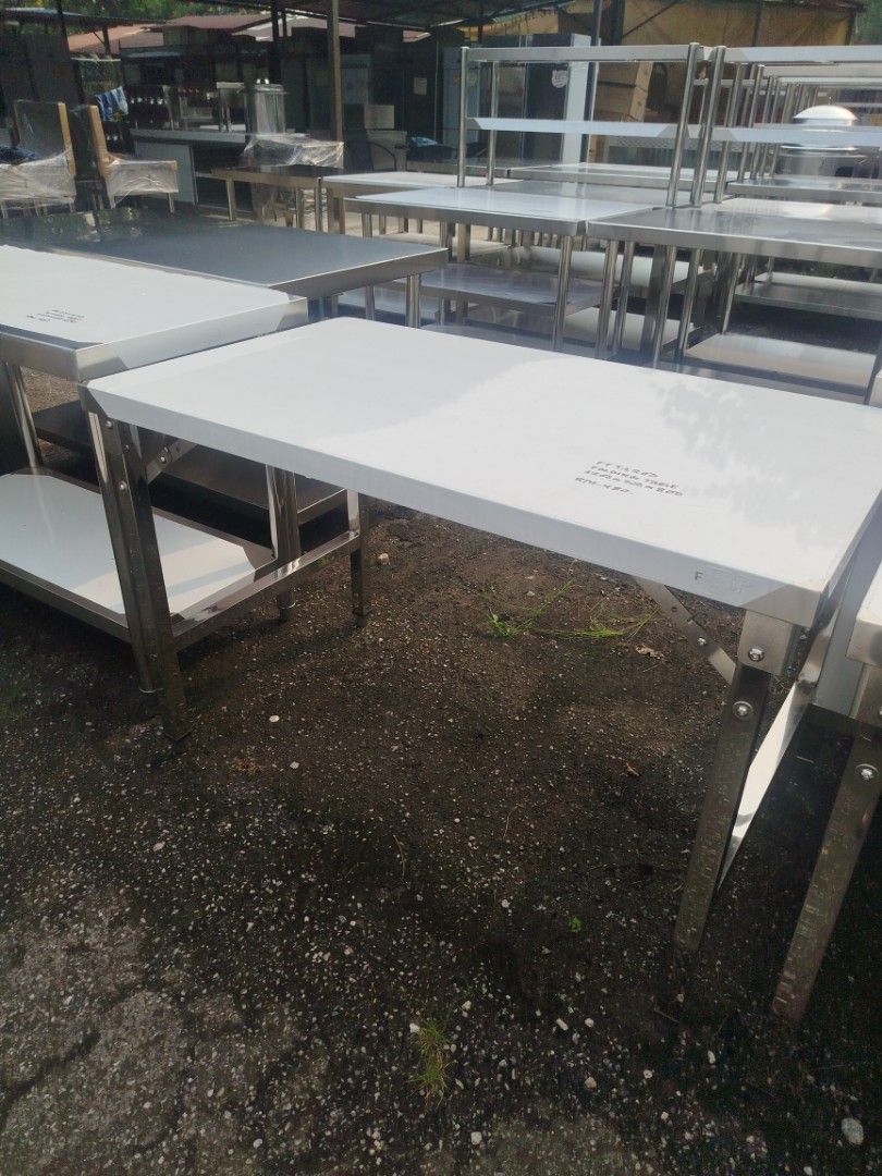 FOLDING TABLE (Category: Other Kitchen Appliances) located in Kuala Lumpur. Submitted by mksitaram894168 (Listing ID 1461650680, Image 1). Description: 1200X700x800mmh Malaysia fabricare Equipment good quality warehouse is in seremban walk in are welcome.