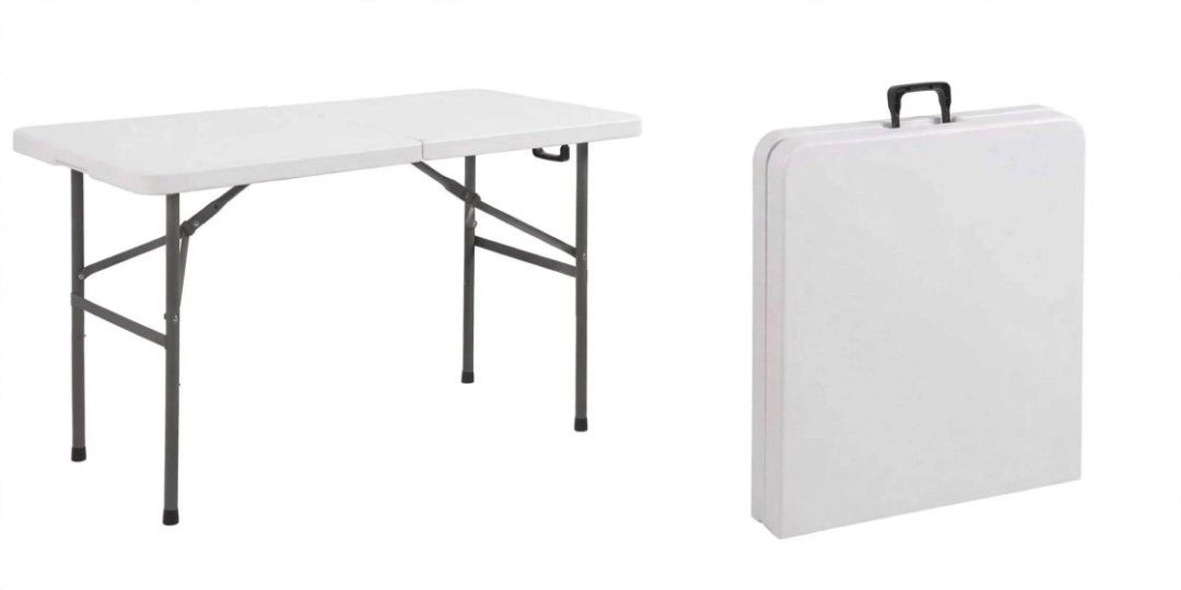 Folding table (Category: Tables & Sets) located in Manila. Submitted by yzcartph (Listing ID 1461689252, Image 2). Description: Folding table (Black&White) 4ft black..1600 4ftwhite..1500 6ft black..1990 6ft white..1900.