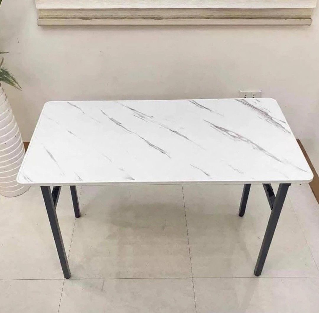 Folding table (Category: Tables & Sets) located in Manila. Submitted by yzcartph (Listing ID 1461689677, Image 1). Description: 40x80cm 990 50x100cm 1100 60x100cm 1200 60x120cm 1300.