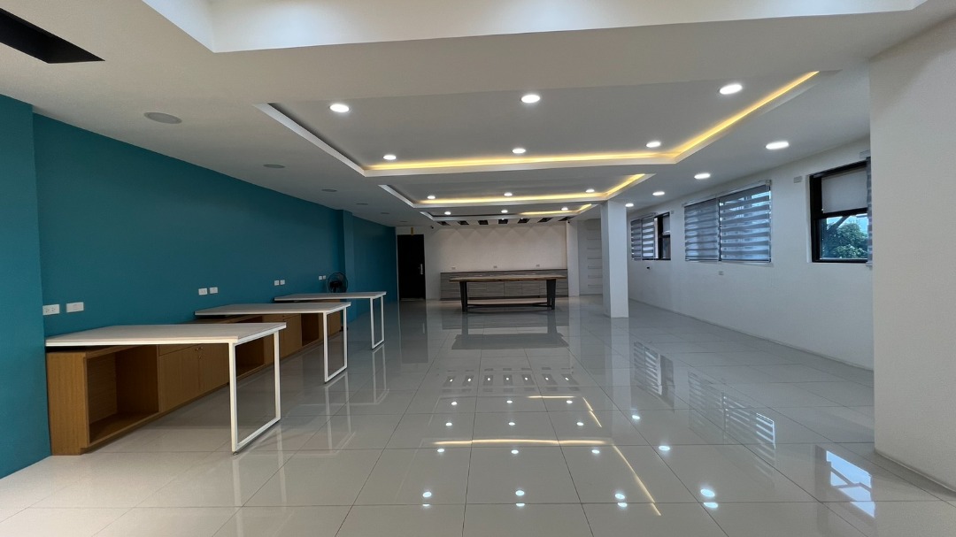 (Category: ) located in . Submitted by luxerealtyph (Listing ID 1461726703, Image 1). Description: .