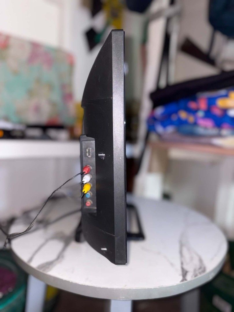 For sale! Sharp Aqous LED Flat TV. 24 inch (Category: TV) located in Muntinlupa City. Submitted by kjanine_1803 (Listing ID 1461656161, Image 2). Description: .