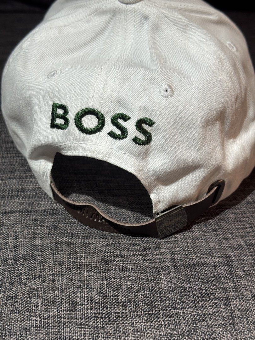 Formula 1 Aston Martin Cap (white) (Category: Caps & Hats) located in Cavite. Submitted by wsaleclub (Listing ID 1461672965, Image 3). Description: F1 Aston White color reps only 300 plus sf.