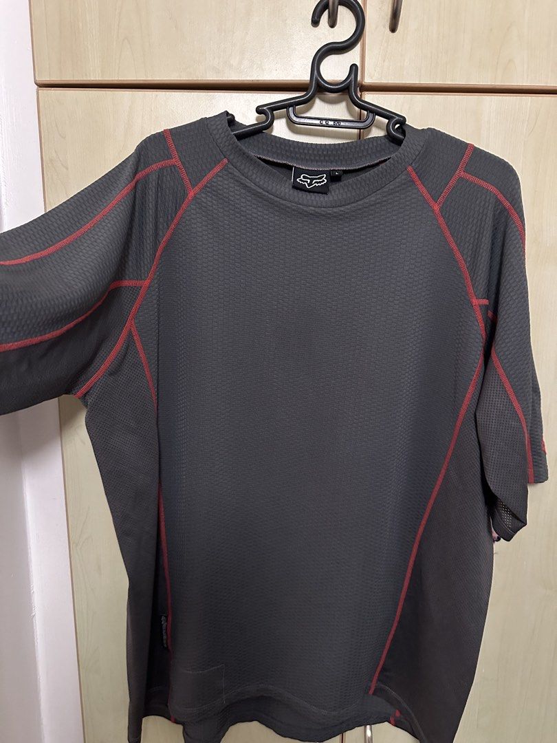 Fox Racing Men's Short Sleeve MTB Jersey (Category: Activewear) located in Quezon City. Submitted by mancave_stuff (Listing ID 1461695375, Image 1). Description: - Fox Racing Gray compression/base layer MTB short sleeve jersey -Size XL: W23” x L26” - Material: 75% polyester, 25% spandex - Features striking red contrast stitching - Ideal for cycling and outdoor activities - All around Technical jersey for cycling, hiking, jetski, etc -Unique fabri