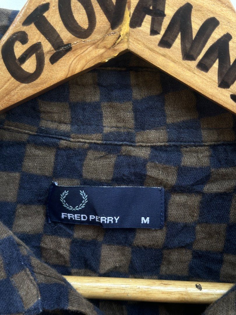 Fred Perry Short-Sleeve Button-Up Shirt (Category: Tshirts & Polo Shirts ) located in Ozamiz City. Submitted by quick_done_deals (Listing ID 1461774142, Image 2). Description: 🛒 ** Fred Perry Short-Sleeve Button-Up Shirt (Embroidered) ** 💯 Excellent Condition 📐 Dimes: L Front 27 Back 29 x W21.5 (M) 🔍 Issue: Ran see last pic 🎨 Color Rate: 9.5 / 10.