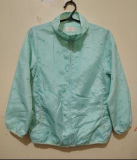 (Category: ) located in . Submitted by forthriftstorewarriors (Listing ID 1461636111, Image 1). Description: .