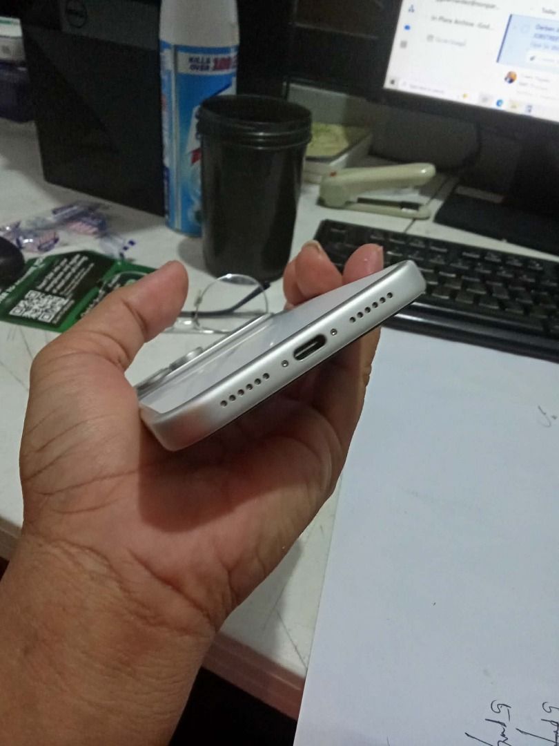 FS - Iphone 17 pro max (67k negotiable) (Category: iPhone 17 Series) located in Caloocan City. Submitted by silverstone.d26 (Listing ID 1461618439, Image 2). Description: FS - Iphone 17 pro max (68k negotiable), with original box and original cable - 100BH - 35 CC - no SIM restriction - contact 09199672467.