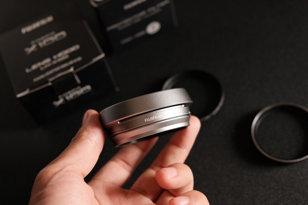Fujifilm X100v accesories (Category: Camera Bags & Carriers) located in Cavite. Submitted by teejjay (Listing ID 1461596180, Image 2). Description: fujifilm lenshood fujifilm filter 4 black mist filter with box .