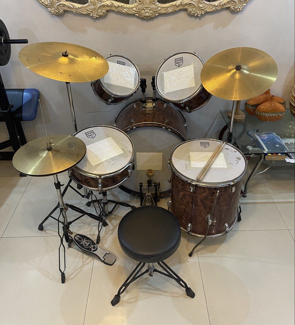 Full Drum Set with Cymbals and Stool (Category: Musical Instruments) located in Manila. Submitted by khleiss (Listing ID 1461653606, Image 3). Description: Steely Drums X-1 (Complete Drum Set) 15months old drum set Personal Use Good as new, alagang alaga No issue, signs of usage only 1st owner, bought it brandnew Reason for selling: hindi na nagagamit Wood Type: Poplar Shells Double-Braced Hardware I can send a video. Drum Sizes: Bass: 20”×16”×16