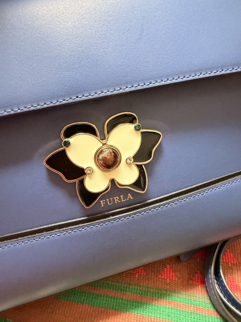 Furla Mughetto (Category: Luxury Bags & Wallets) located in Santa Barbara. Submitted by VethClosetPH (Listing ID 1461797565, Image 3). Description: 100% Original No flaw Bought at duty free.