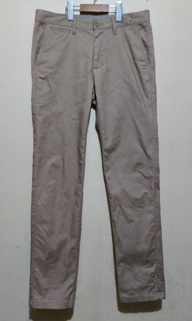 G2000 Slim fit Size: 29 (Category: Chinos) located in Manila. Submitted by bien_greatgoods (Listing ID 1461621845, Image 1). Description: .