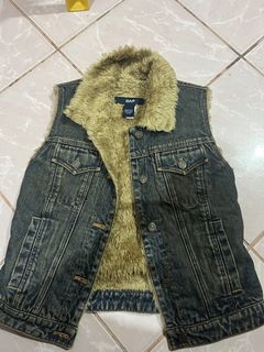 (Category: ) located in . Submitted by collectors_thrift_shop (Listing ID 1461636676, Image 1). Description: .