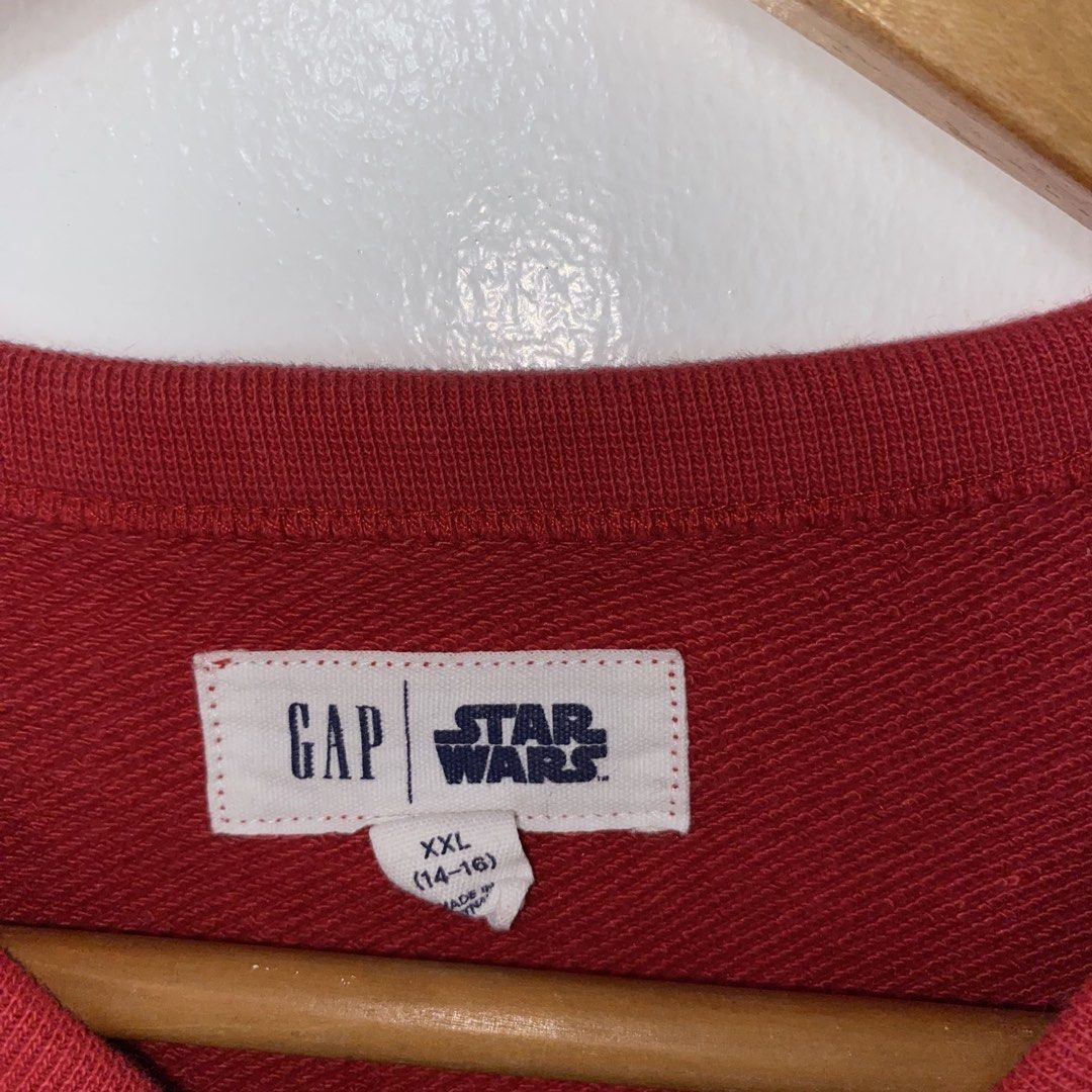 Gap kids x Star Wars sweatshirt (Category: Babies & Kids Fashion) located in San Jose del Monte. Submitted by daintycut (Listing ID 1461678483, Image 3). Description: Size 160 cm.