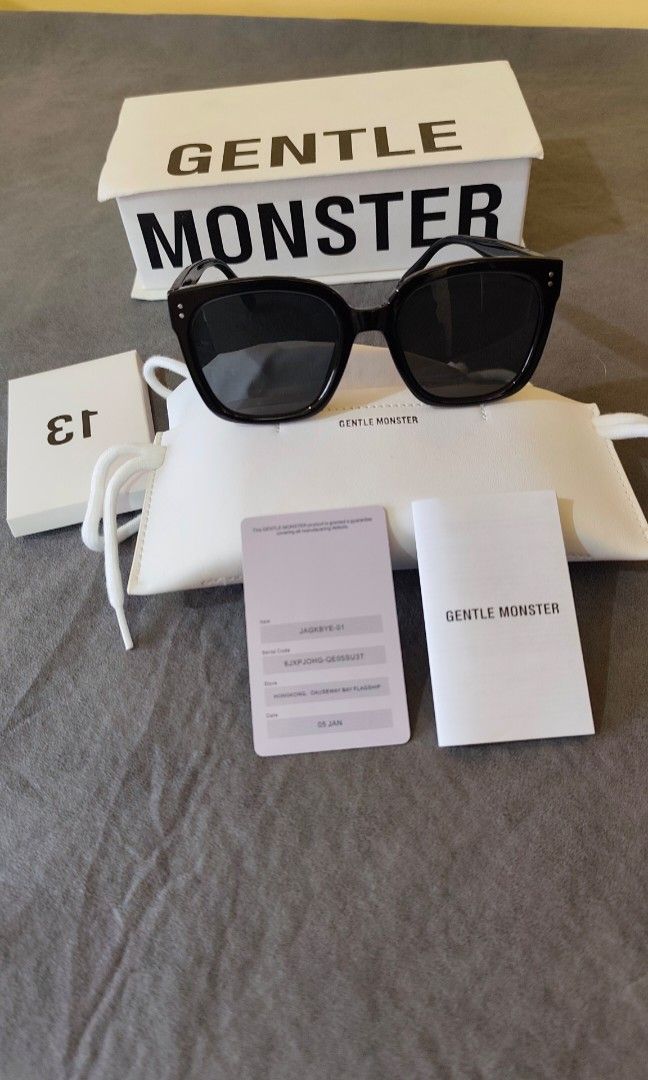 GENTLE MONSTER JENNIE (Category: Others Tops) located in La Trinidad. Submitted by marksols (Listing ID 1461580270, Image 1). Description: .
