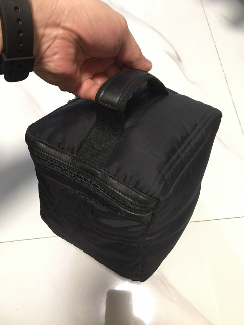 GINKGO MAKE-UP POUCH/BAG ORGANIZER (Category: Purses & Pouches) located in Pasay City. Submitted by gilbertso62551 (Listing ID 1461661305, Image 3). Description: - Brand: Ginkgo - Type: Makeup Pouch / Bag Organizer - Color: Black - Features: Durable material, convenient handle, secure zipper closure - Ideal for: Storing makeup, toiletries, and travel essentials - Stylish and practical design - As is,where is - Need light cleaning .