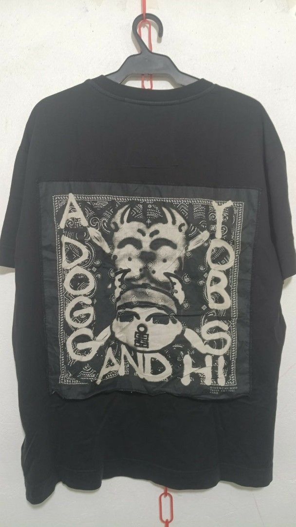 Givenchy Paris Black Oversized Fit T-Shirt Size S (Category: Tshirts & Polo Shirts ) located in San Fernando. Submitted by anal.cris (Listing ID 1461579250, Image 1). Description: - Givenchy Paris black t-shirt - Oversized fit for a relaxed style - Made in Portugal, ensuring quality craftsmanship - Crafted from 100% premium cotton - Features a striking graphic print on the back - Subtle embroidered Givenchy logo on the front chest - 1 pinhole .