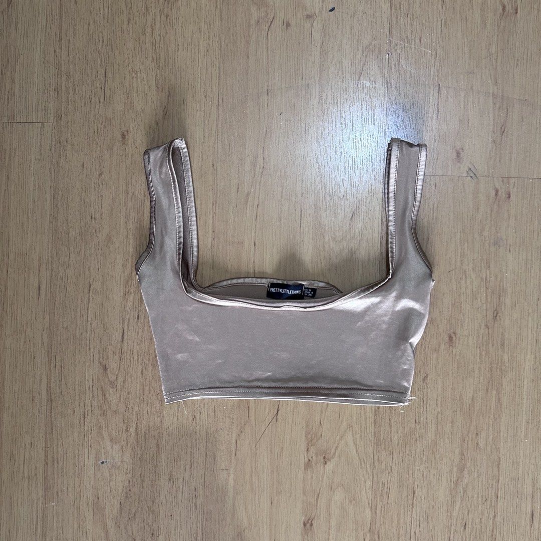 Gold Cropped Top (Category: Sleeveless) located in Cabuyao City. Submitted by hyugaclan (Listing ID 1461659287, Image 1). Description: .