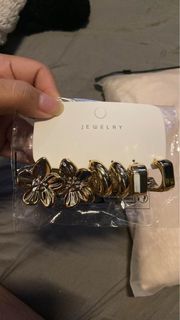 (Category: ) located in . Submitted by livelaughlovejay (Listing ID 1461608546, Image 1). Description: .