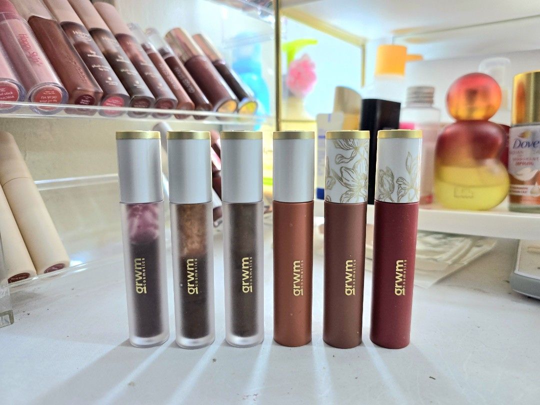 GRWM Cushion Tint Set TAKE ALL (Category: Makeup) located in Marikina City. Submitted by needg0neasap (Listing ID 1461626657, Image 1). Description: GRWM Cushion Tint Set - TAKE ALL Available shades: Blackforest (old packaging) - 70% full Mint Julep (old packaging) - 50% full Midnight Mauve (old packaging) - 50% full Salted Caramel - 95% full Hibiscus - 95% full Pomegranate - 95% full RFS: decluttering, don't really use them anymore MOP: Gcash, B