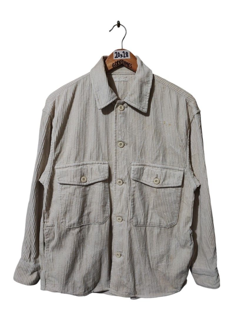 GU CORDUROY JACKET (Category: Coats, Jackets and Outerwear) located in Iloilo. Submitted by gooddimes (Listing ID 1461701582, Image 1). Description: GU Corduroy Jacket Authentic Cream color With 6 pockets Size on tag: Small Dimes: 20Wx28L Issue/s: None Color rate: 10/10 Like new condition ₱750 Reminders: - All items are thrifted, please manage your expectations - Color may vary due to lighting - Please wash before using the item - Due to differen