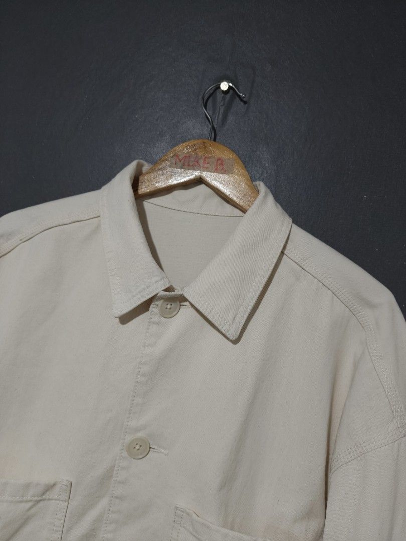 📍GU Denim Chef Jacket (Category: Coats, Jackets and Outerwear) located in Antipolo. Submitted by simplehans (Listing ID 1461629626, Image 3). Description: ‎📍GU Denim Chef Jacket ‎Size XL (Natural) ‎Width- 24 ‎Length- 28.5 ‎Excellent Condition ‎DIRECT MESSAGE IF INTERESTED.