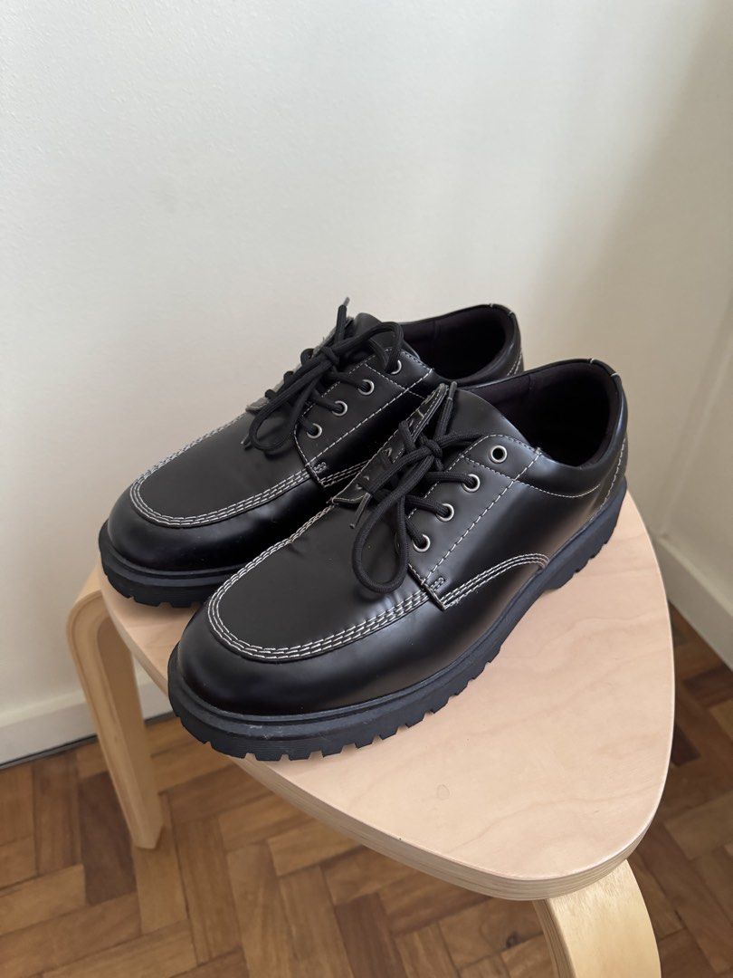 GU Derby Shoes (Category: Casual Shoes) located in Quezon City. Submitted by raremountain.19d94e (Listing ID 1461792445, Image 1). Description: Worn a few times. No box. No sole seps, no heel drags. Add shipping fee. .