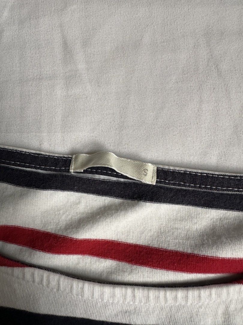 GU Striped T-shirt (Category: Shirts) located in Bacolod City. Submitted by pym_shops (Listing ID 1461701780, Image 2). Description: - Classic white t-shirt with stylish red and navy blue stripes. - Comfortable short sleeves and a versatile crew neck. - Made from soft and breathable 100% cotton. - Effortless to wear and style for any casual occasion. - A must-have basic for your everyday wardrobe!.
