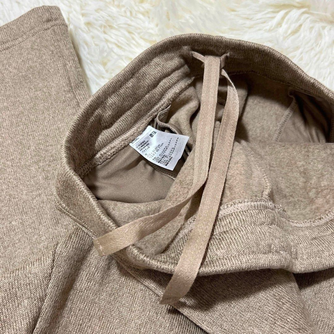 GU Uniqlo Waffle Pants (Category: Other Bottoms) located in Bacolod City. Submitted by jenmi_ (Listing ID 1461762741, Image 2). Description: GU Uniqlo Pants Medium Beige Waist - 17 inches (can fit 28-30) Length - 38 inches.