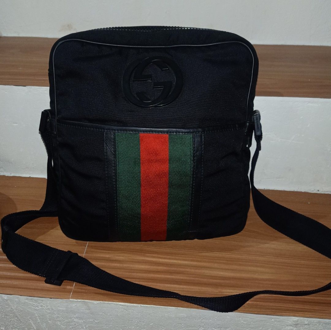 Gucci cherryline body bag (Category: Sling Bags) located in Baguio. Submitted by j.miley (Listing ID 1461737308, Image 1). Description: Gucci bag authentic lightly used .