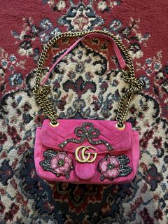 (Category: ) located in . Submitted by maisonmargiela2004 (Listing ID 1461642724, Image 1). Description: .
