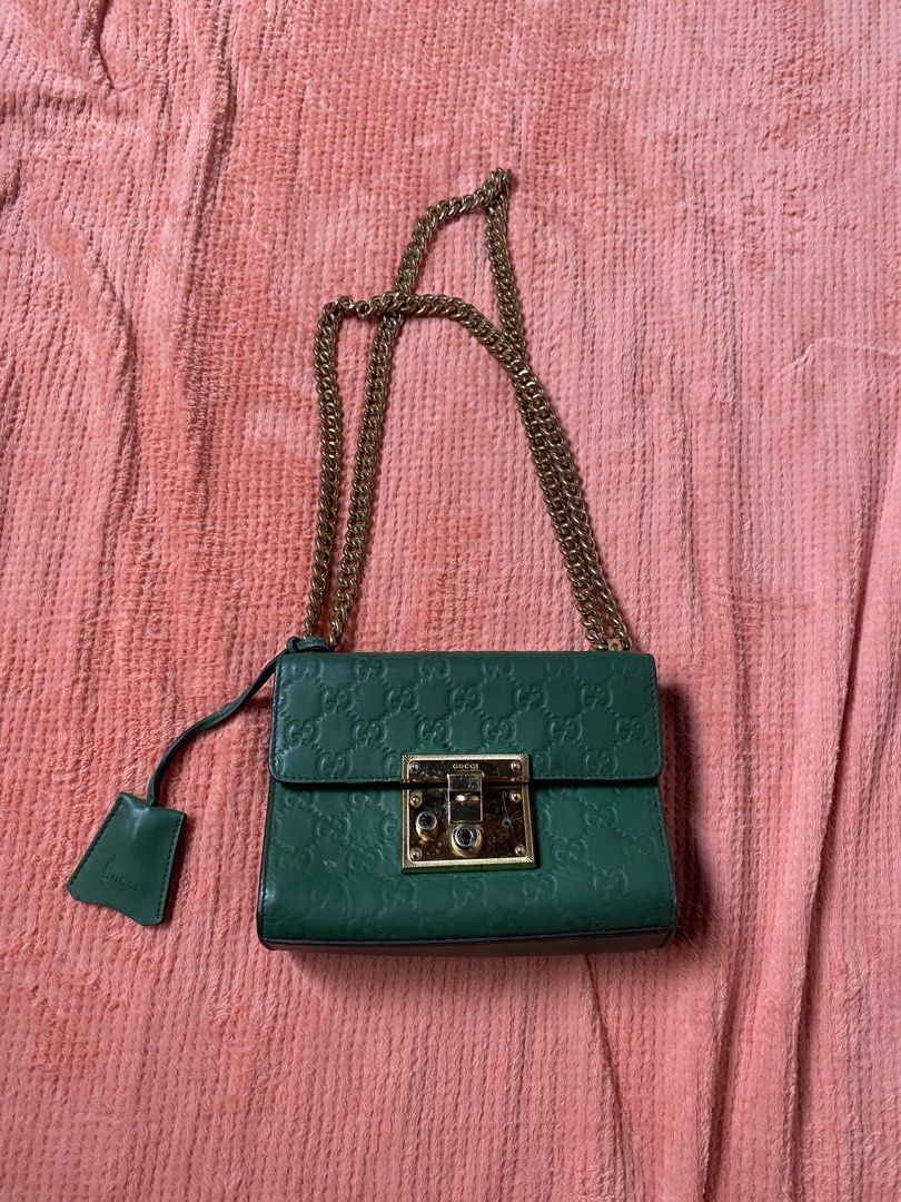 Gucci sling (Category: Cross-body Bags) located in Quezon City. Submitted by yoshitandie (Listing ID 1461665126, Image 1). Description: Gucci sling❗️ -Coded -Issue Missing 1lock but working pa siya’ -The rest almost Good’ bawal sa maselan -Size Small All details posted.
