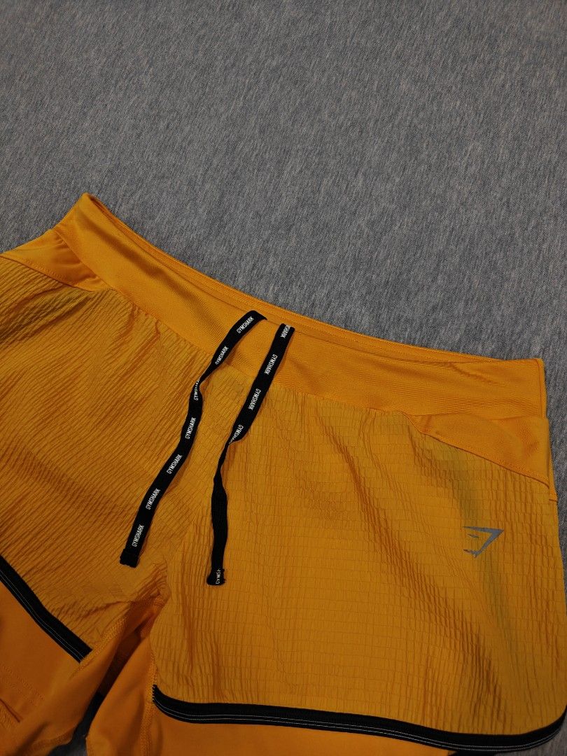 GYMSHARK SPEED 2N1 SHORT (Category: Activewear) located in Bacolod City. Submitted by yobibstuffs (Listing ID 1461630235, Image 3). Description: GYMSHARK SPEED 2N1 SHORT SIZE: MEDIUM DIMENSIONS WAISTLINE: 30-34 LENGTH: 12 GOOD TO EXCELLENT CONDITION NEED WASH 🧼🫧 PRICE: 899+SF OUTSIDE BACOLOD CITY 🏙️🌆 PM ME! 📥📥📥.