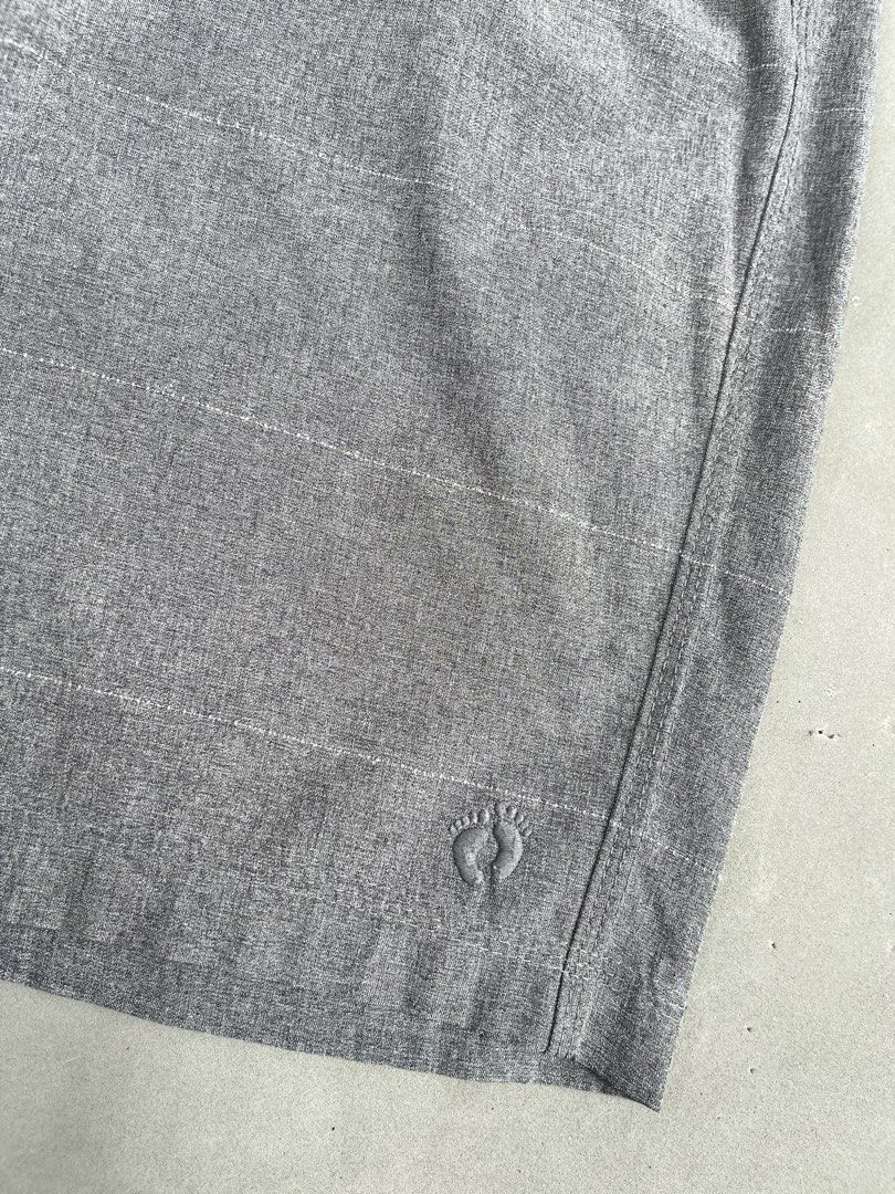 HANGTEN HYBRID SHORT (Category: Shorts) located in Quezon City. Submitted by kentstuff (Listing ID 1461641478, Image 2). Description: HANGTEN HYBRID SHORT Size XXL On Tag Waist: 42-46 Length: 21 Leg opening: 13 Condition: Excellent CR: 9.8/10 Issue: ❌ DISCLAIMER: This is a thrifted item. All brands, logos, and trademarks belong to their rightful owners. We’re here to rehome great pieces — no brand affiliation intended.