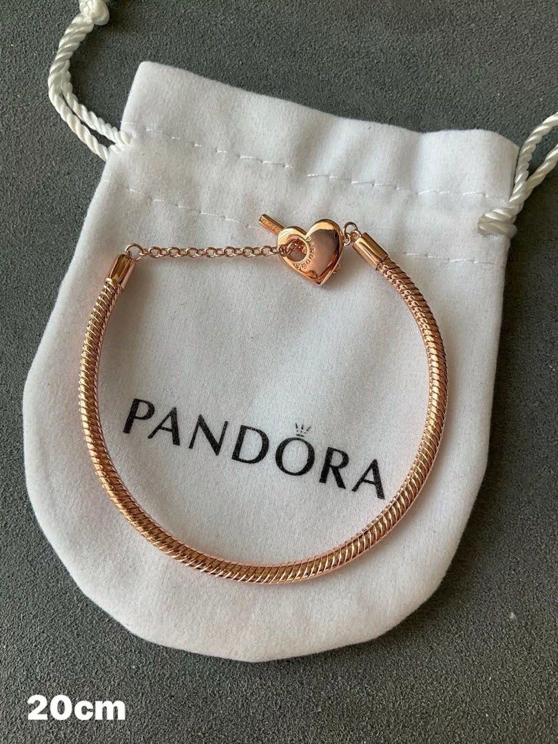 Heart T-Bar Snake Chain Bracelet (Category: Bracelets) located in Manila. Submitted by Pandorahope_30 (Listing ID 1461703550, Image 1). Description: size 17,20,21cm.