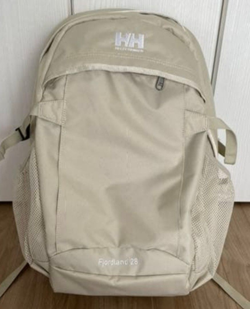 Helly Hansen 28L (Category: Backpacks) located in Manila. Submitted by bien_greatgoods (Listing ID 1461714740, Image 1). Description: .