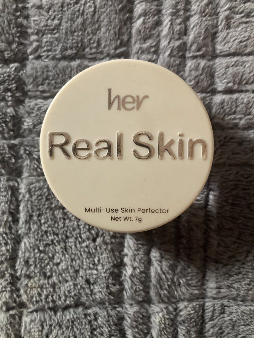 her Real Skin Multi-Use Skin Perfector Net Wt. 7g (Category: Makeup) located in Makati City. Submitted by wonderfindzs (Listing ID 1461668329, Image 1). Description: - her Real Skin Multi-Use Skin Perfector - Net weight: 7g - Creamy texture - Ideal for perfecting skin - Comes in a convenient compact container.