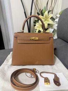 (Category: ) located in . Submitted by az.purse (Listing ID 1461564145, Image 1). Description: .