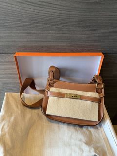 （分類：）位於 。 由 leelutai 提交（商品編號 1461752337，圖片 1）。簡介： 。