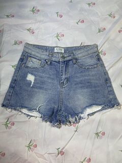 (Category: ) located in . Submitted by kokoocart (Listing ID 1461619978, Image 1). Description: .