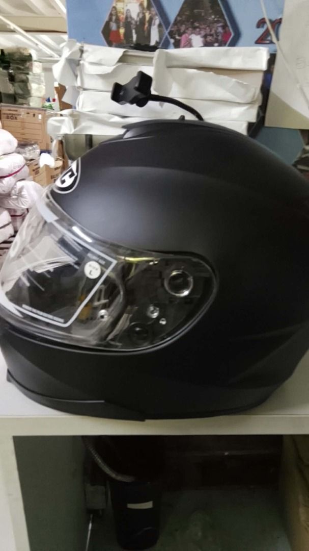 HJC HELMET C70 (Category: Helmets and other Riding Gears) located in Caloocan City. Submitted by jaaang2 (Listing ID 1461599213, Image 2). Description: HJC Helmet C70 Ref : 21-TM-PI-V31 Color : Black Size : Large Price : 6,000 SRP : 7,300.