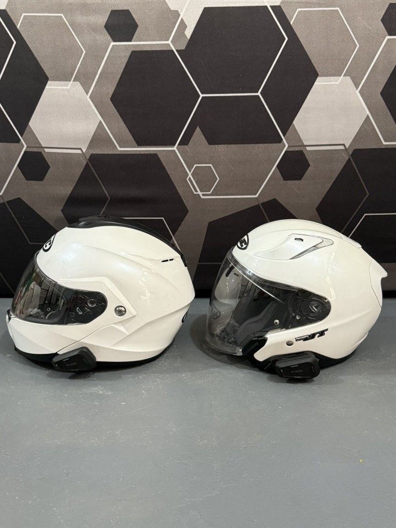 Hjc Helmet package (Category: Helmets and other Riding Gears) located in General Trias. Submitted by qwerty2015 (Listing ID 1461621709, Image 3). Description: *HJC Rpha 31 M ( Without Cardo ) SRP 28,000 -Selling this for only Price : 14,000 *HJC C91 Modular L ( Without Cardo ) SRP : 8,000 -Selling this for only Price : 6,500 For package deal 17,000 only.
